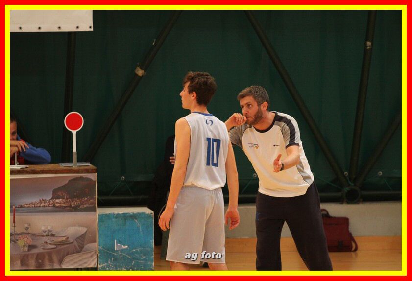 170407 basketU16 115_tn.jpg